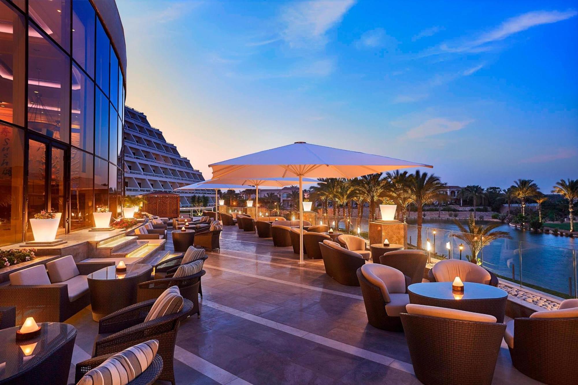 Jw Marriott Hotel Kairo Bagian luar foto The View