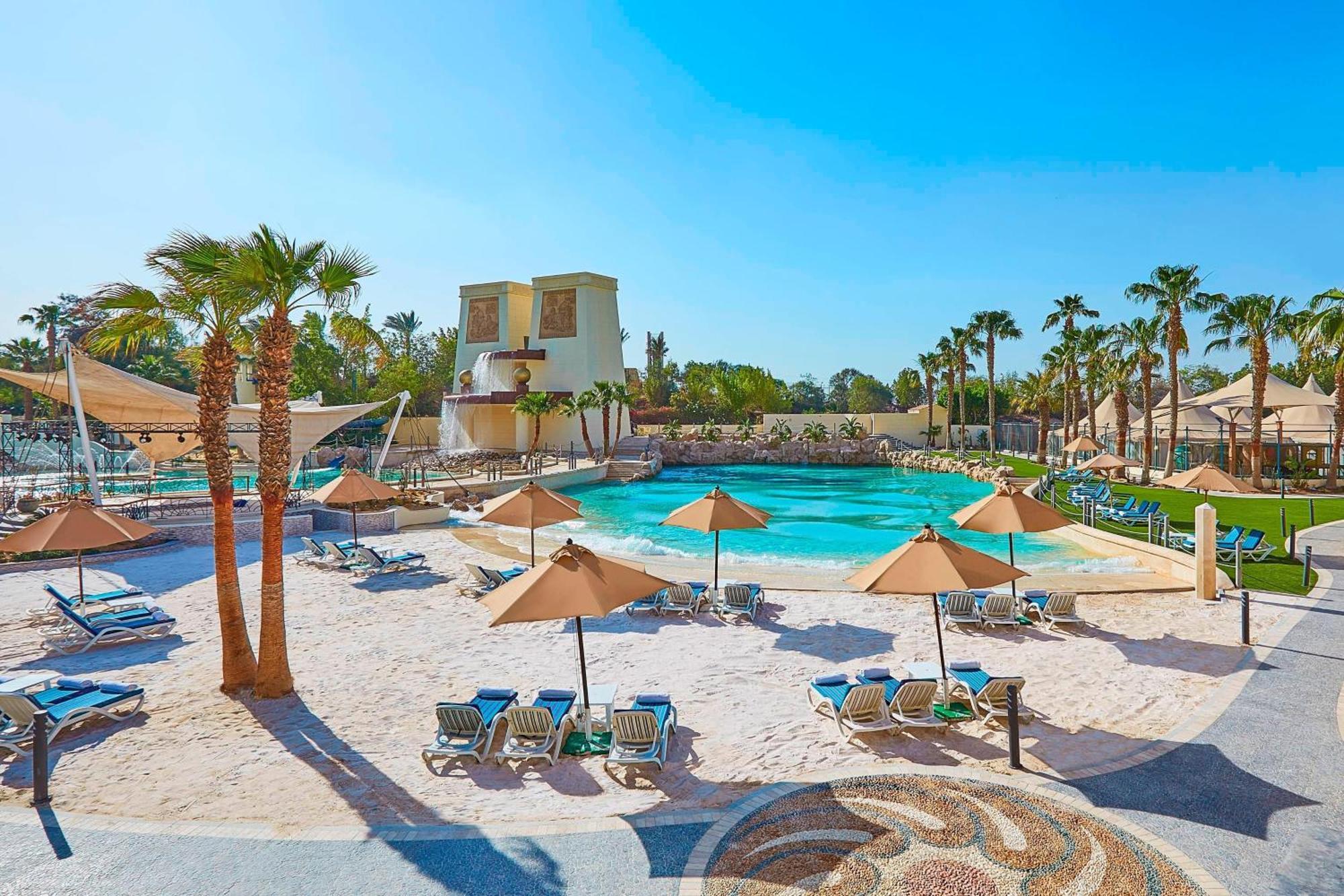 Jw Marriott Hotel Kairo Bagian luar foto The Westin La Paloma Resort & Club